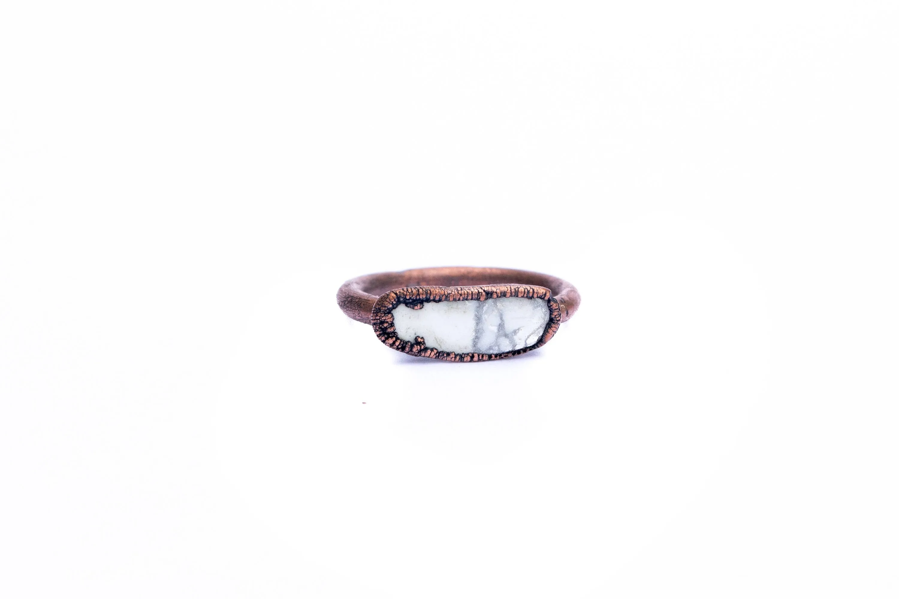 SALE Raw howlite ring | Natural howlite